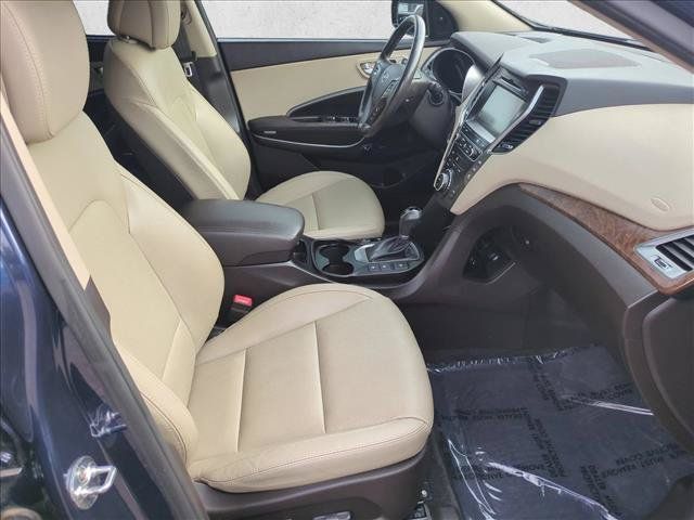 Used 2018 Hyundai Santa Fe AWD w/ SE Ultimate Tech Package 03 image 20