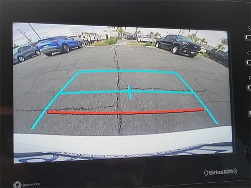 Used 2021 Toyota Camry SE image 13