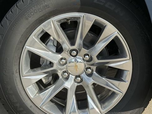 New 2026 Chevrolet Tahoe Premier w/ Sun And Tow Package AWD/4WD image 11