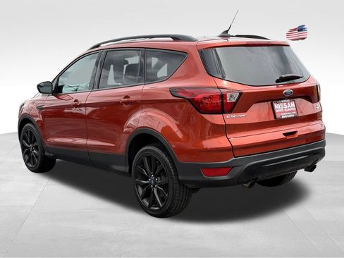Used 2019 Ford Escape SE AWD/4WD image 10
