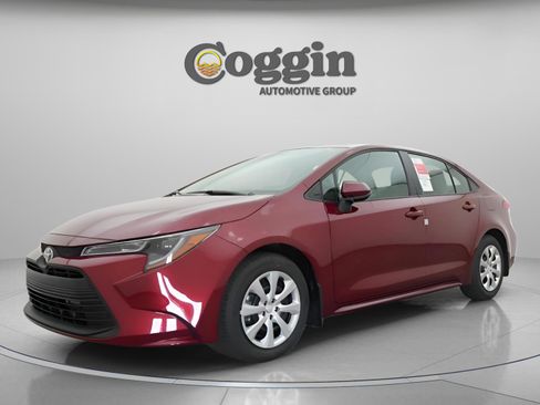 New 2026 Toyota Corolla LE FWD image 1