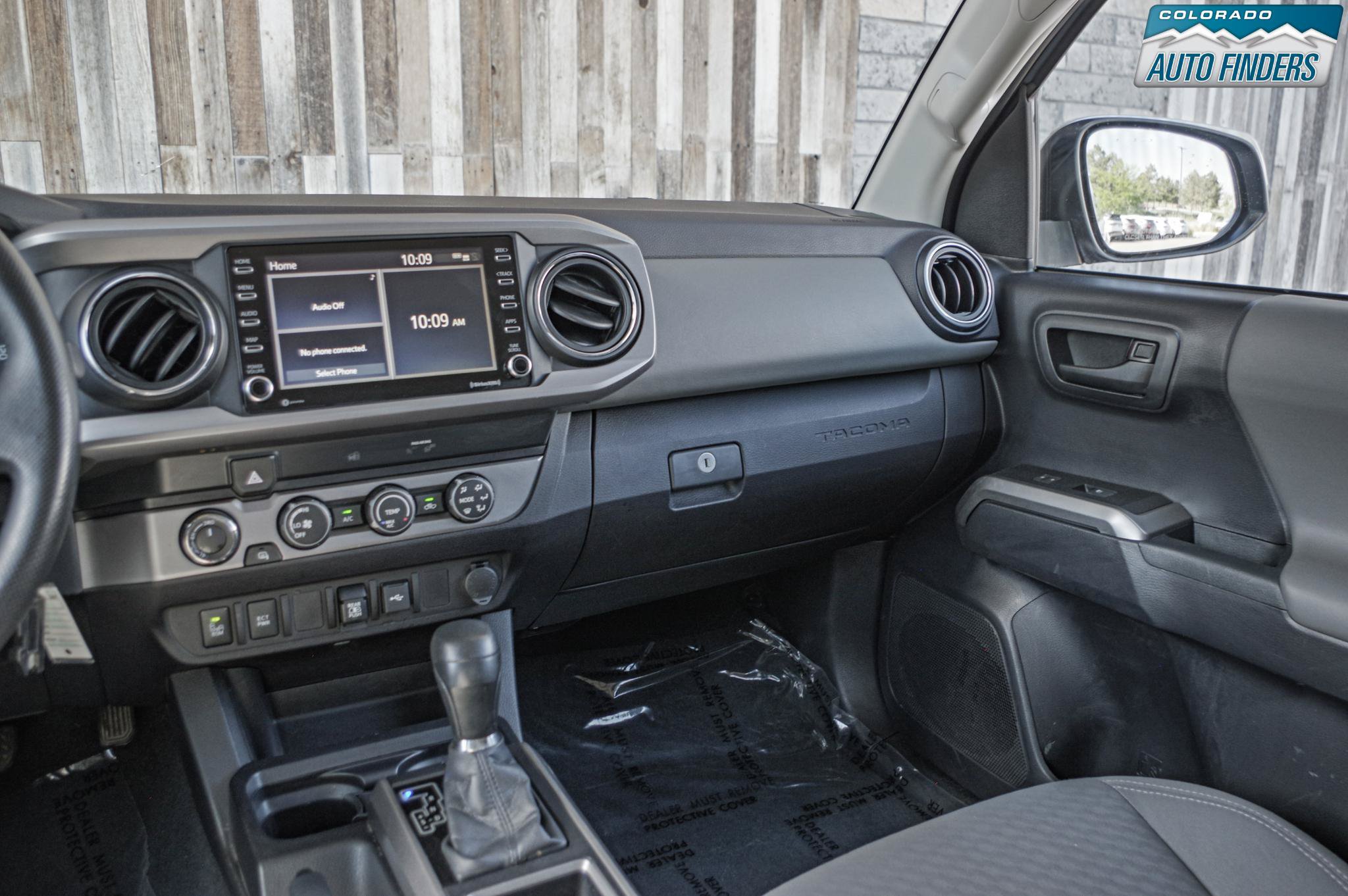 Used 2020 Toyota Tacoma SR5 w/ Technology Package AWD/4WD image 17