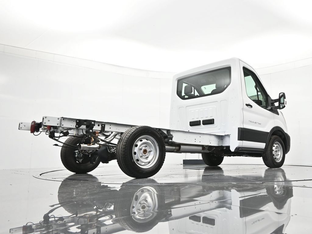 New 2025 Ford Transit 250 w/ Upfitter Package RWD image 35