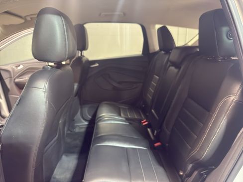 Used 2014 Ford Escape Titanium FWD image 30