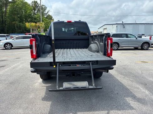 Used 2024 Ford F250 Lariat w/ Lariat Ultimate Package AWD/4WD image 18