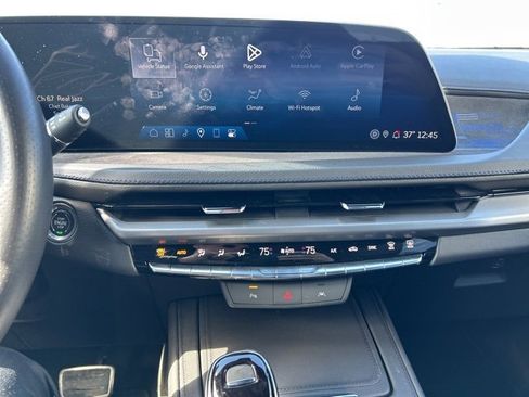 Used 2024 Cadillac XT4 Sport w/ Active Safety Package image 13