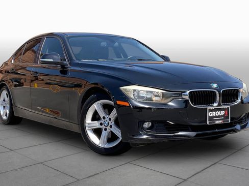 Used 2014 BMW 328i Sedan RWD image 3