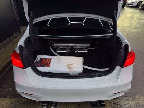Used 2016 BMW M3 RWD image 25