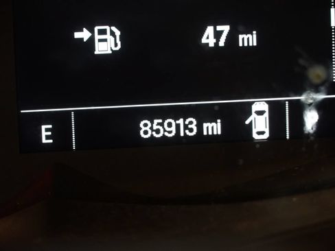 Used 2018 Chevrolet Trax LS FWD image 8