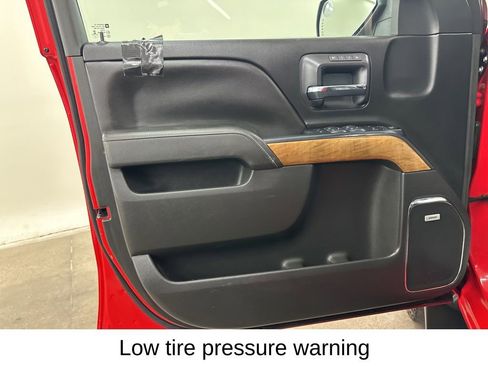 Used 2018 Chevrolet Silverado 1500 LTZ w/ Sport Package image 32