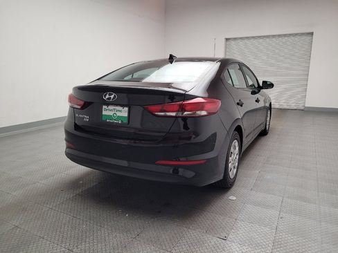 Used 2017 Hyundai Elantra SE image 7