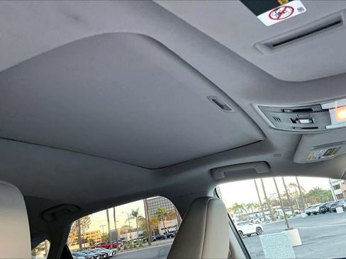 Used 2022 Lexus RX 450h AWD w/ Premium Package image 13