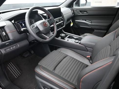New 2026 Nissan Pathfinder Rock Creek AWD/4WD image 9