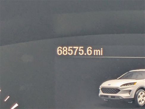 Used 2020 Ford Escape SEL image 33