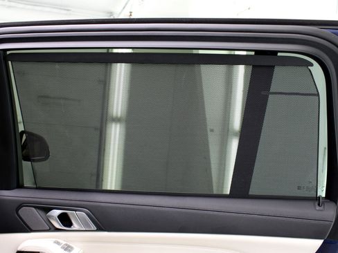 Used 2019 BMW X7 xDrive40i w/ Premium Package image 52