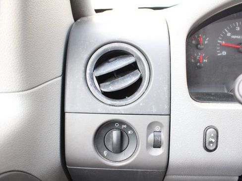 Used 2008 Ford F150 XLT RWD image 6