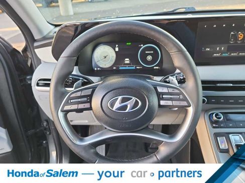 Used 2023 Hyundai Palisade SEL image 14