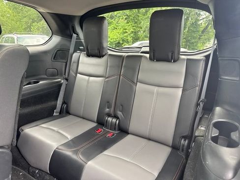 Used 2020 Nissan Pathfinder SL AWD/4WD image 12