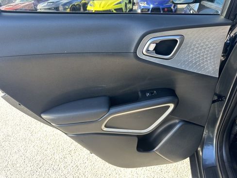 Used 2024 Kia Soul LX w/ Option Group 015 image 23