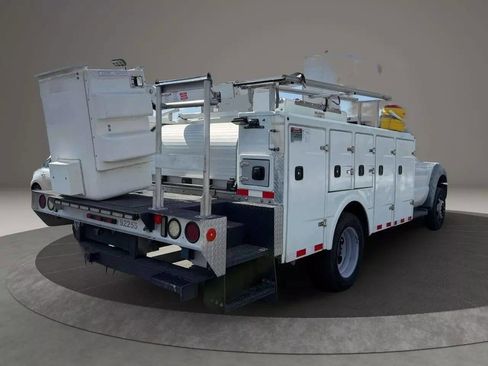 Used 2012 Ford F550 2WD Regular Cab Super Duty w/ PWR Equipment Group image 60