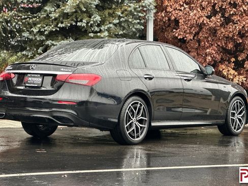 Used 2022 Mercedes-Benz E 450 4MATIC Sedan w/ Driver Assistance Package image 4