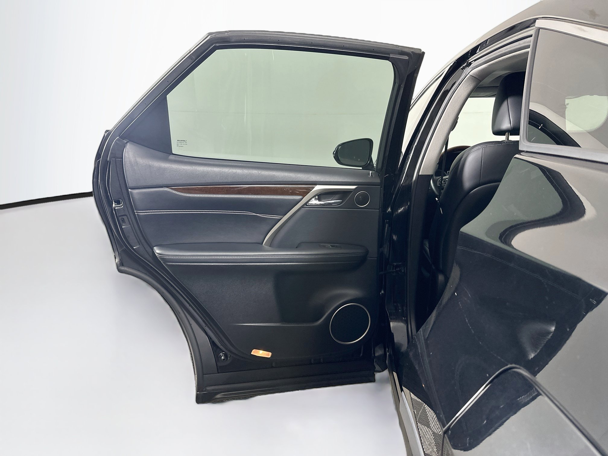 Used 2019 Lexus RX 350 AWD w/ Navigation Package image 27