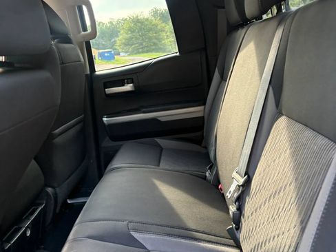 Used 2014 Toyota Tundra SR5 AWD/4WD image 15