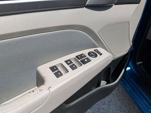 Used 2018 Hyundai Elantra SEL FWD image 18