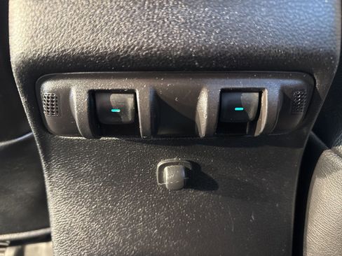 Used 2014 Jeep Wrangler Unlimited Rubicon w/ Max Tow Package image 15