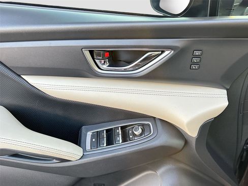 Used 2019 Subaru Ascent Limited image 17