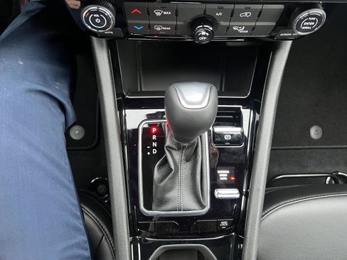 New 2026 Jeep Compass Latitude image 19