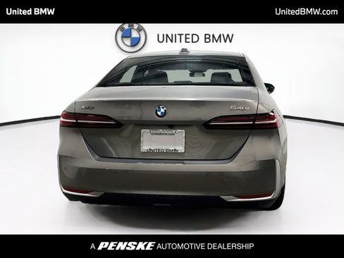 Certified 2026 BMW 540i xDrive AWD/4WD image 6