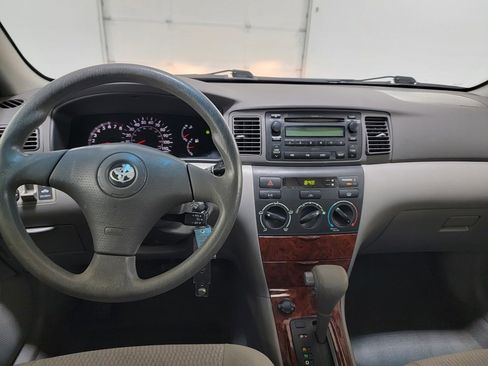Used 2006 Toyota Corolla LE FWD image 12