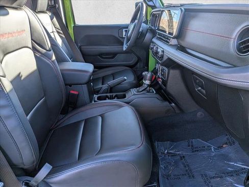 Used 2025 Jeep Wrangler Rubicon image 20