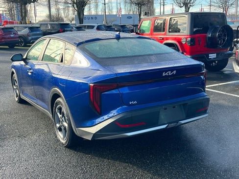 Certified 2025 Kia K4 LXS FWD image 7
