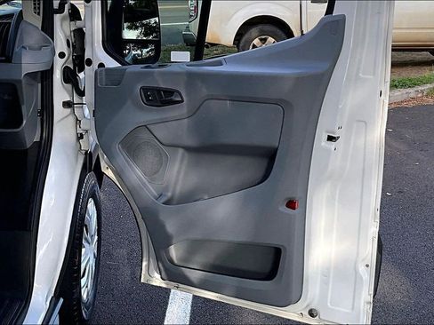 Used 2016 Ford Transit 150 XLT image 19