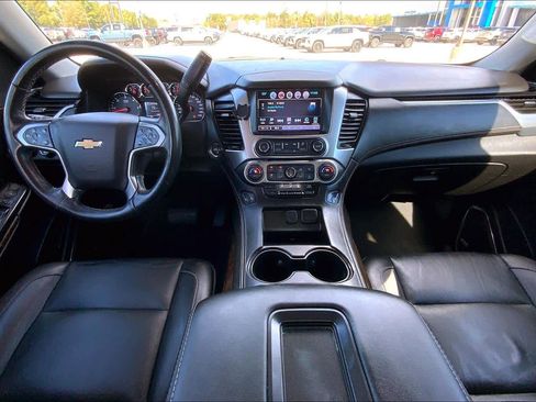 Used 2019 Chevrolet Tahoe LT image 15