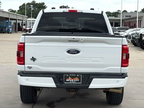 Used 2021 Ford F150 XLT w/ Equipment Group 302A High image 4