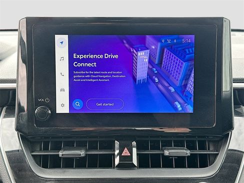 Used 2025 Toyota Corolla Cross LE w/ Moonroof Package image 13