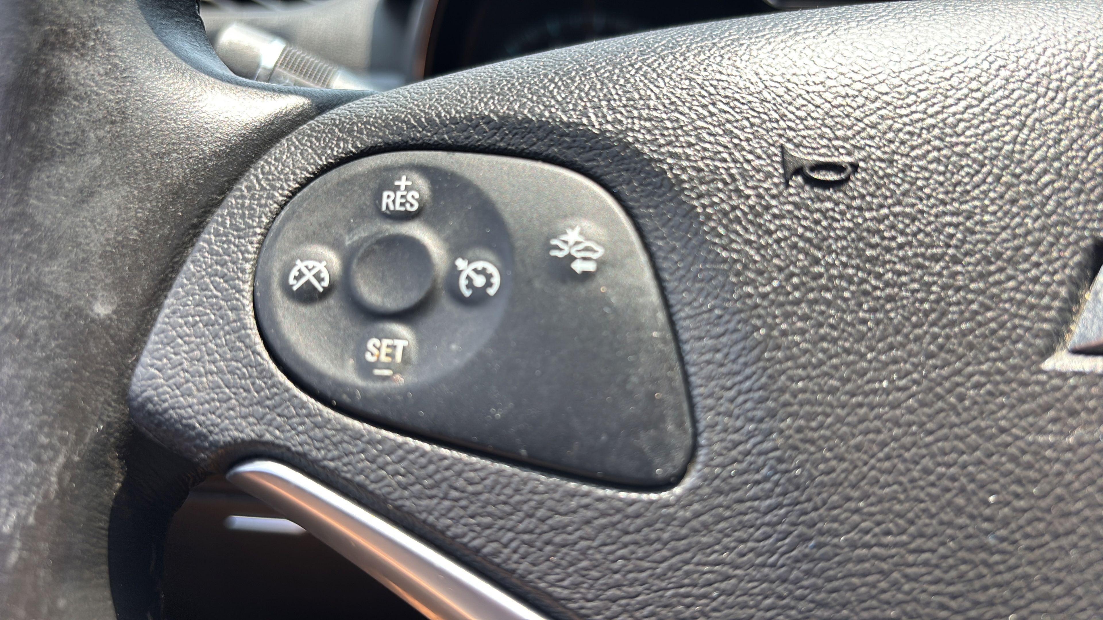 Used 2014 Chevrolet Impala LT w/ Premium Seating Package FWD image 26
