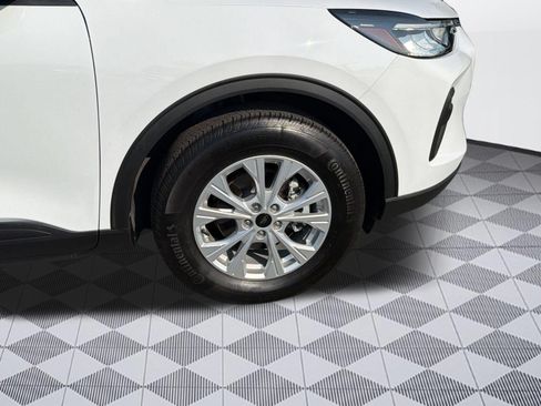 Used 2024 Ford Escape Active AWD/4WD image 12