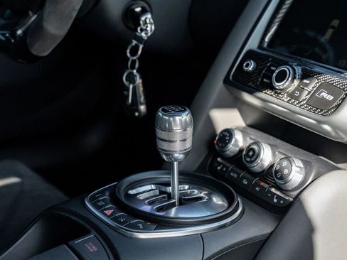 Used 2008 Audi R8 V8 image 41