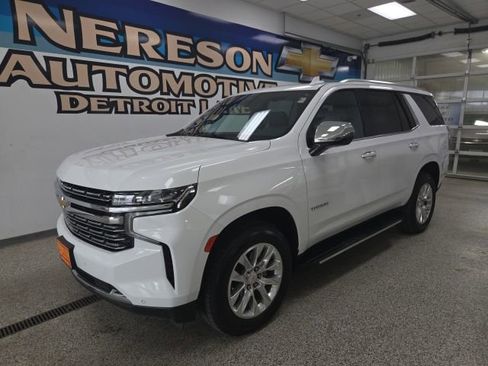 Used 2024 Chevrolet Tahoe Premier AWD/4WD image 1
