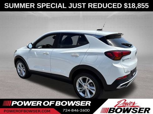 Certified 2022 Buick Encore GX Preferred w/ Cold Weather Comfort Package AWD/4WD image 3