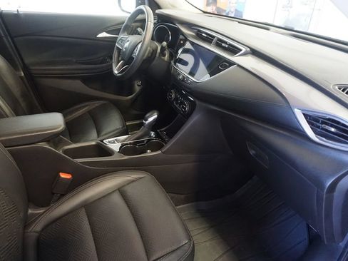 Used 2021 Buick Encore GX Essence AWD/4WD image 25