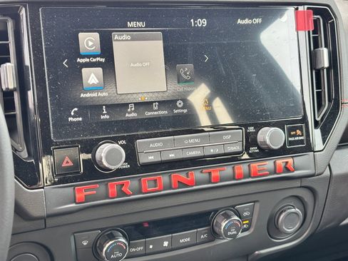 New 2025 Nissan Frontier Pro-X image 24