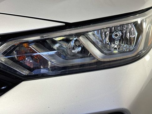 Used 2020 Nissan Sentra SV w/ Lighting Package FWD image 35