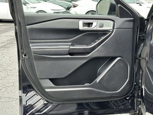 Used 2020 Ford Explorer ST image 16