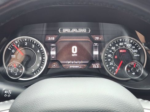 Used 2022 RAM 1500 Laramie AWD/4WD image 26