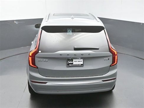Used 2026 Volvo XC90 B6 Plus w/ Protection Package Premier AWD/4WD image 47